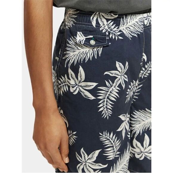 Scotch & Soda NWT Mens Relaxed Straight Print Poplin
Bermuda Shorts Navy M - Picture 3 of 8